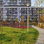 Krakowska With Balcony And Free Garage By Renters