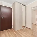 Krakowska With Balcony And Free Garage By Renters * ורוצלב