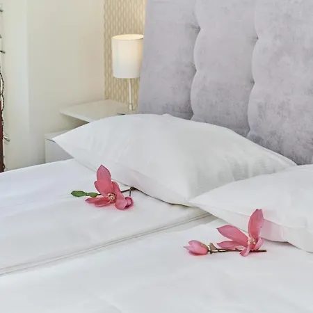 Krakowska With Balcony And Free Garage By Renters Appartamento Breslavia