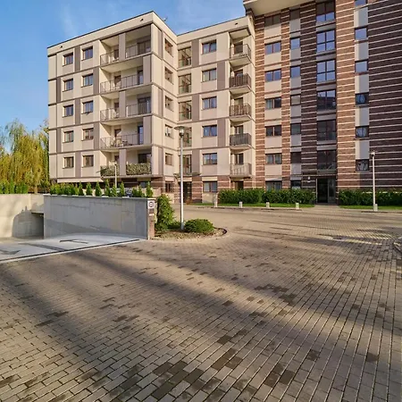 Appartamento Krakowska With Balcony And Free Garage By Renters