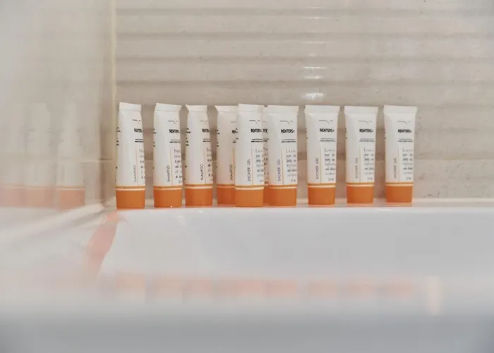 Krakowska With Balcony And Free Garage By Renters Διαμέρισμα *