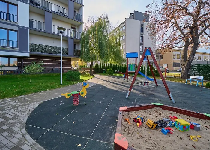 Krakowska With Balcony And Free Garage By Renters Διαμέρισμα Βρότσλαβ