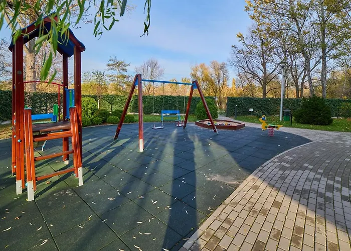 Krakowska With Balcony And Free Garage By Renters Διαμέρισμα *