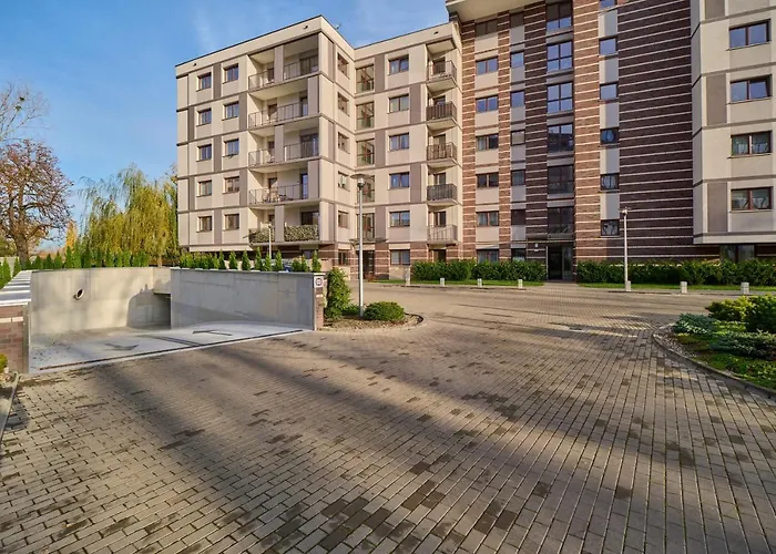Διαμέρισμα Krakowska With Balcony And Free Garage By Renters