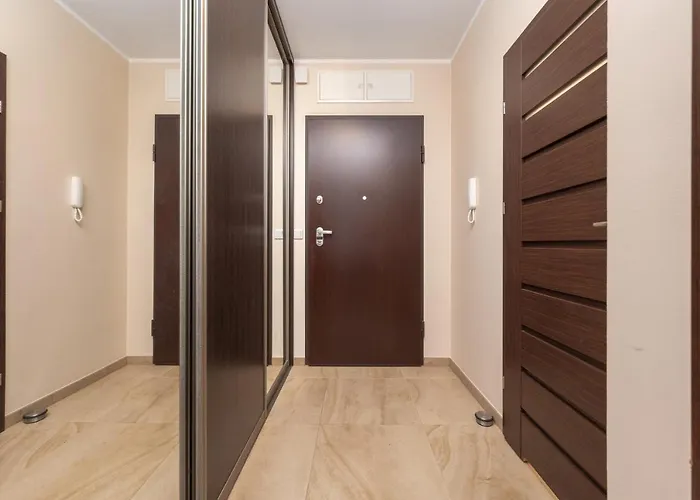 Διαμέρισμα Krakowska With Balcony And Free Garage By Renters *
